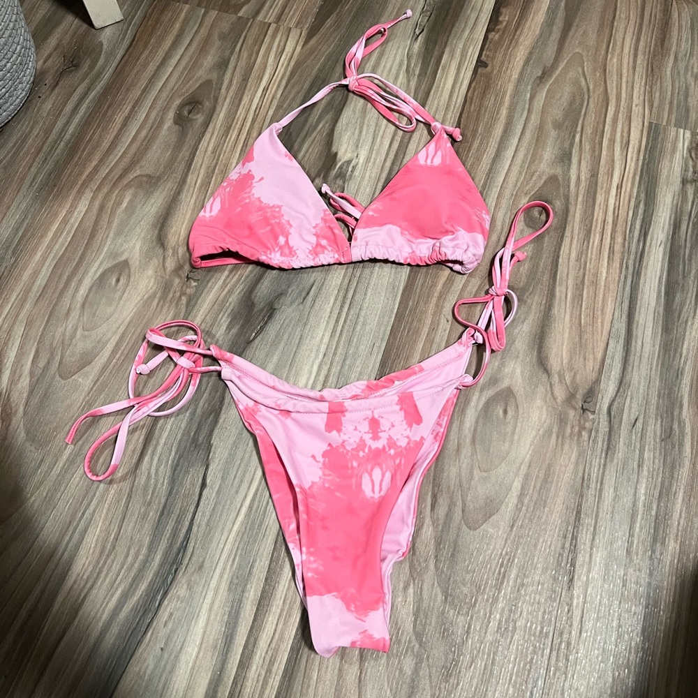 Adjustable Pink tie-dye bikini